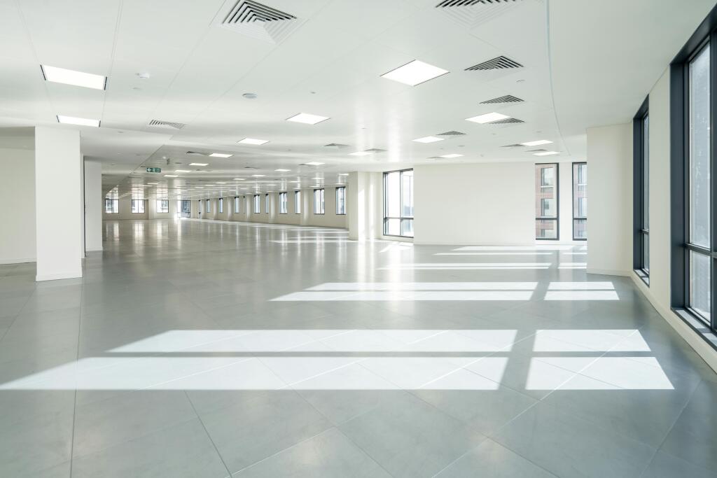11 Westferry Circus 4th Floor 2.jpg