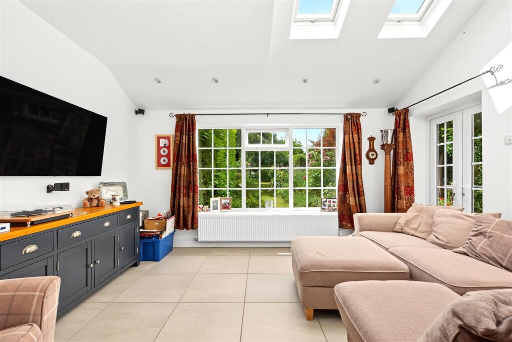Main Street, Calverton, Nottingham - More