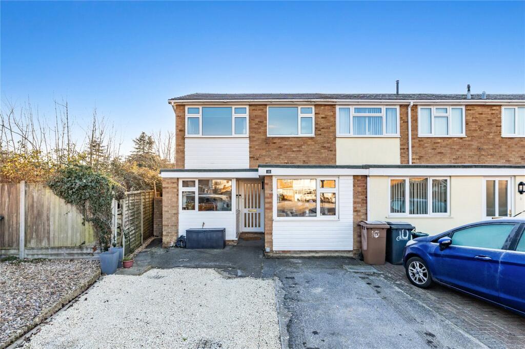 Main image of property: Coral Close, South Woodham Ferrers, Chelmsford, Essex, CM3