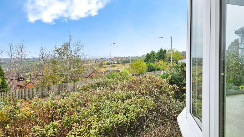 Ripponden Road, Moorside, Oldham photo 2
