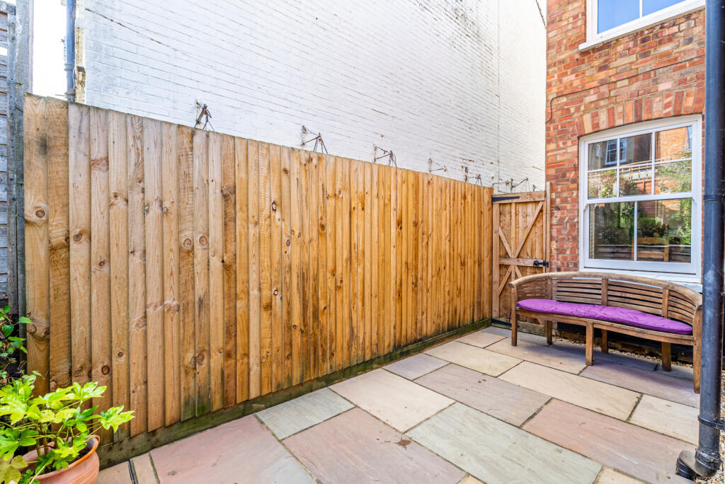 House in St Albans - More