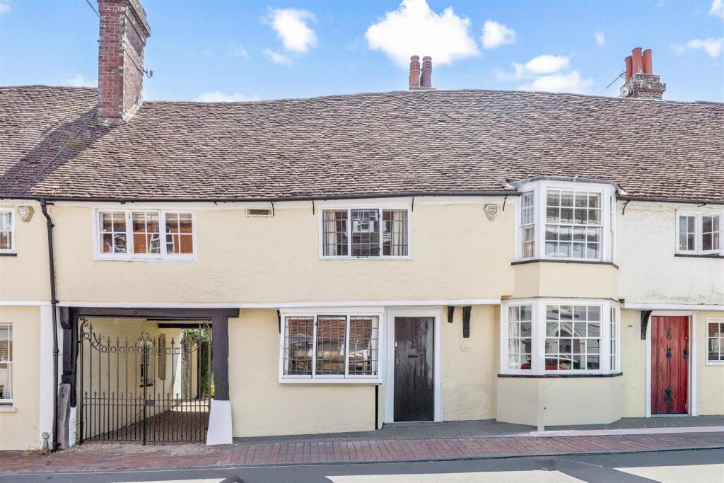 Main image of property: Southover High Street, Lewes, BN7 1HT