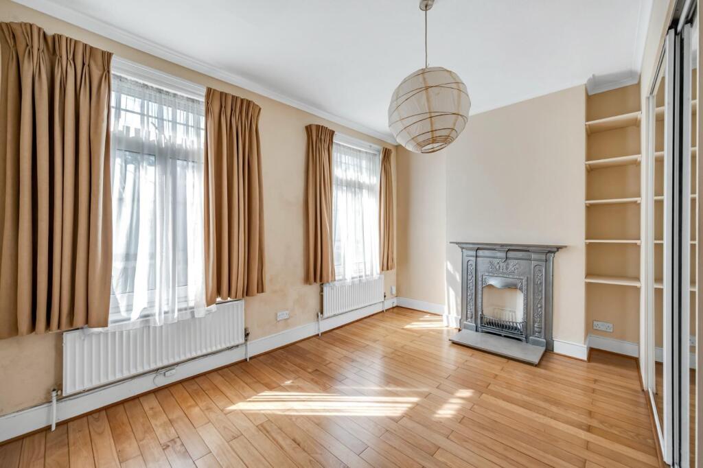 House in London - View 4