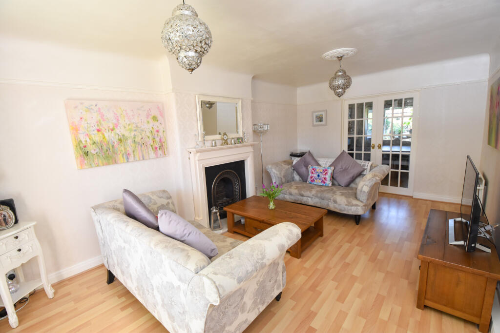 Sunningdale Road, Urmston, M41 - Więcej