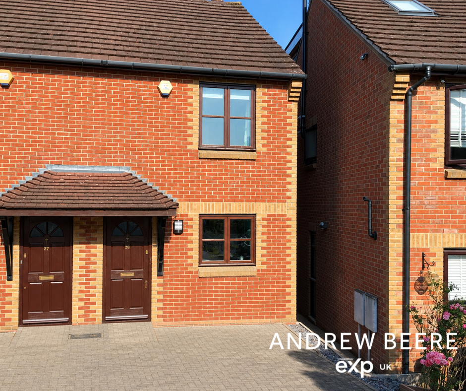 2-bed semi-detached on Alex Hughes Close, Snodland, ME6, £270,000