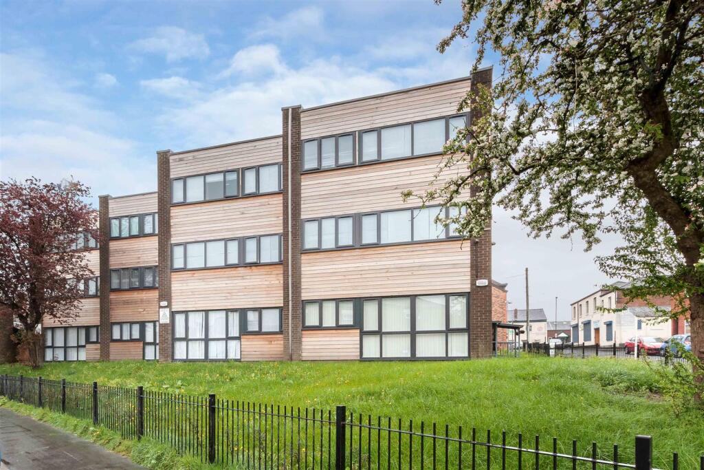 Main image of property: Ashley Court, Hall Street, Manchester