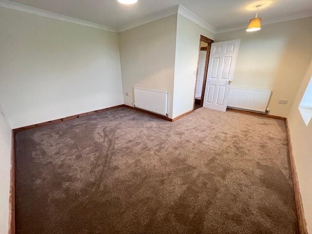 Main image of property: Heol Waunyclun, Trimsaran, Kidwelly