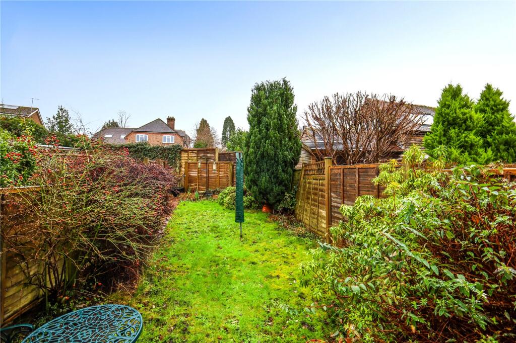 House in Guildford - View 4