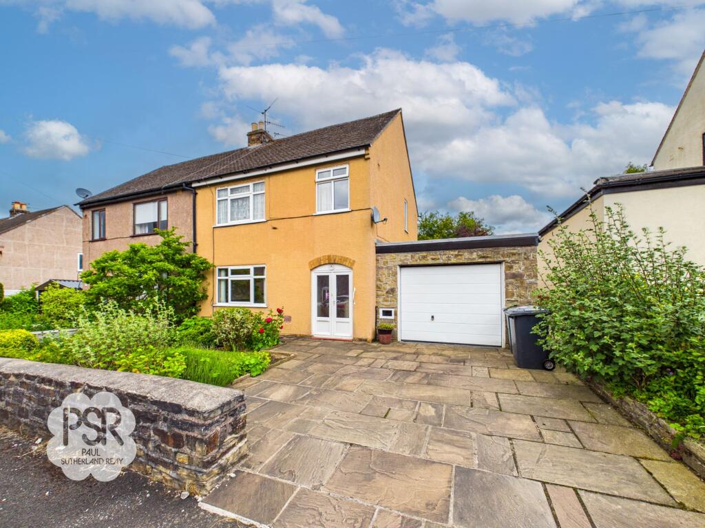 Main image of property: Diglands Avenue, New Mills, SK22