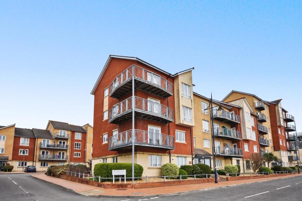 Main image of property: 9 Glan Y Mor, Y Rhodfa, Barry, CF63 4BB