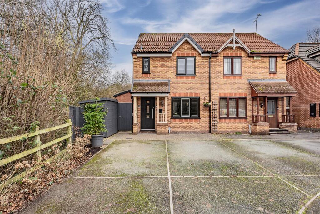 Main image of property: 20 Ellingham Way, Kingsmead, CW9 8UF