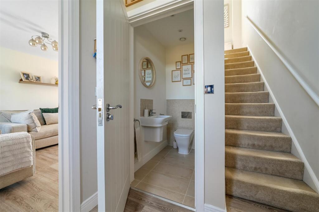 House in Tendring, Lawford - More
