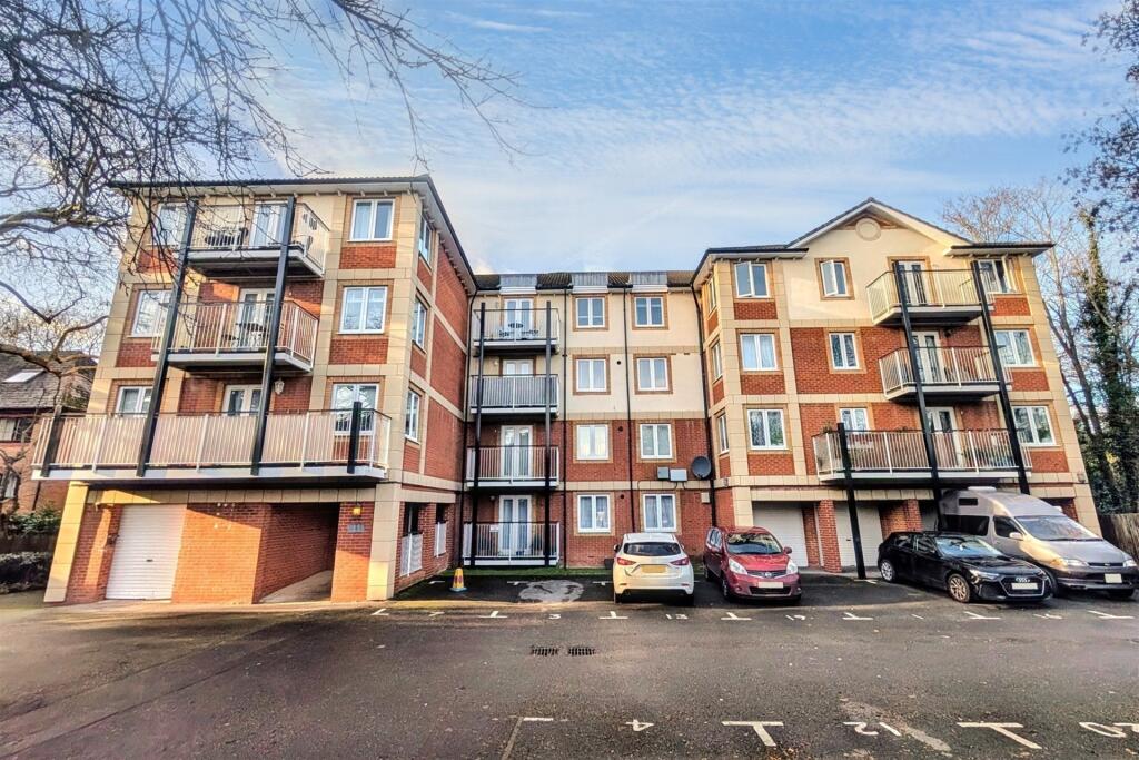 Main image of property: Banister Park