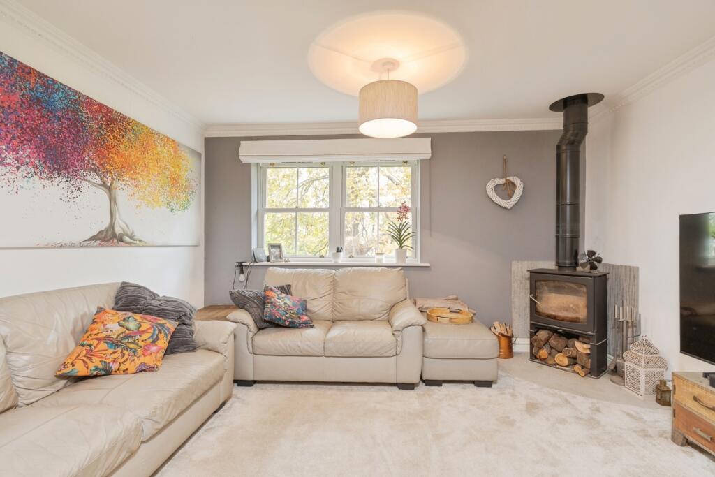 Apartment in Tonbridge - View 4