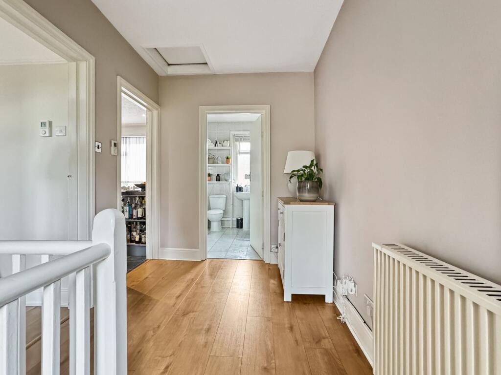 Apartment in Braintree, Essex - View 5