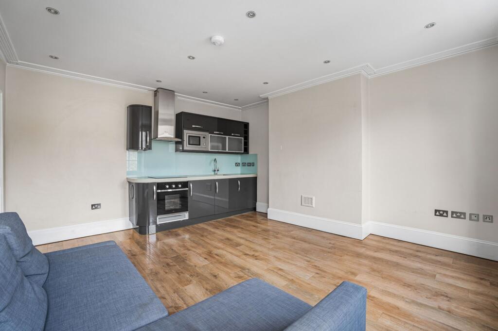 Apartment in London, Marylebone - View 5