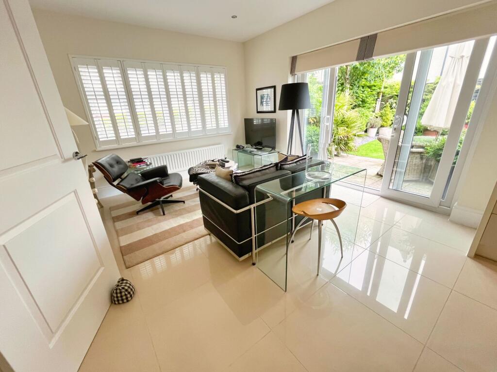 16 Heol Cae Pwll, Colwinston, Nr. Cowbridge, The Vale of Glamorgan CF71 7PL photo 4