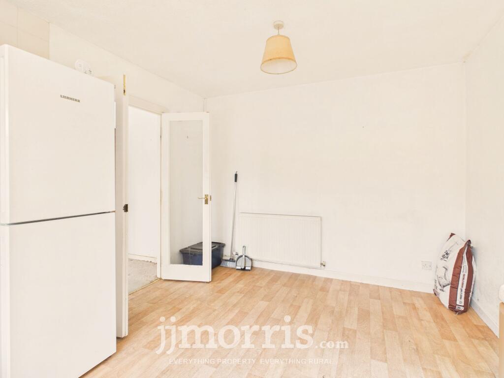House in Swansea - View 5