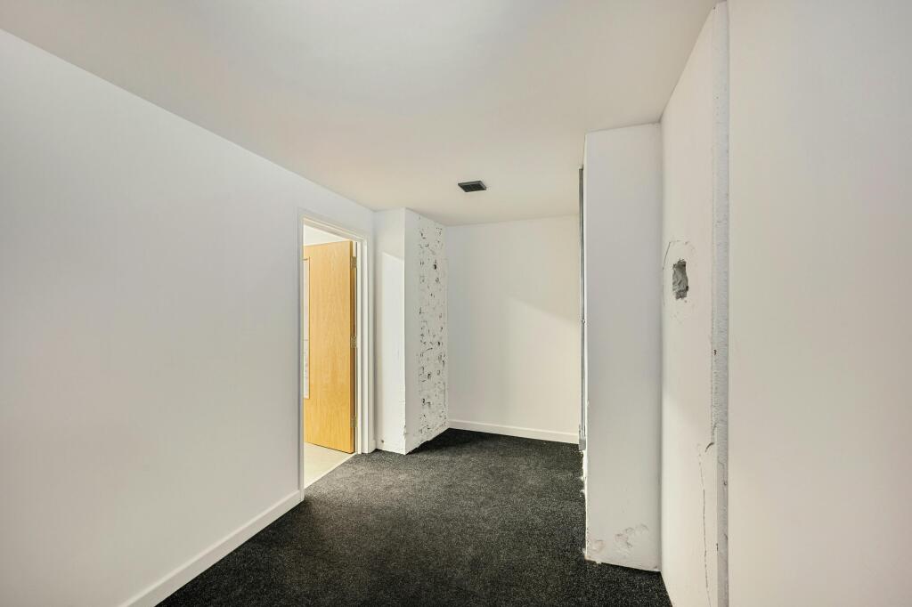 Lobby 2.jpg