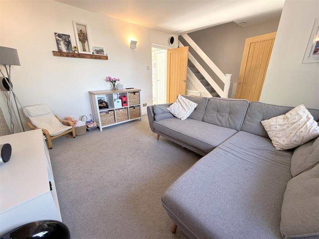 House in Melton, Bottesford - More
