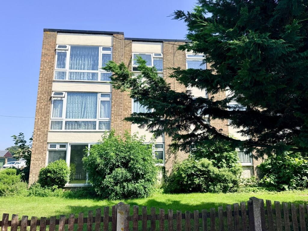 Main image of property: Flat 5 Leona Court, Lower Northdown Avenue Margate CT9 2NY