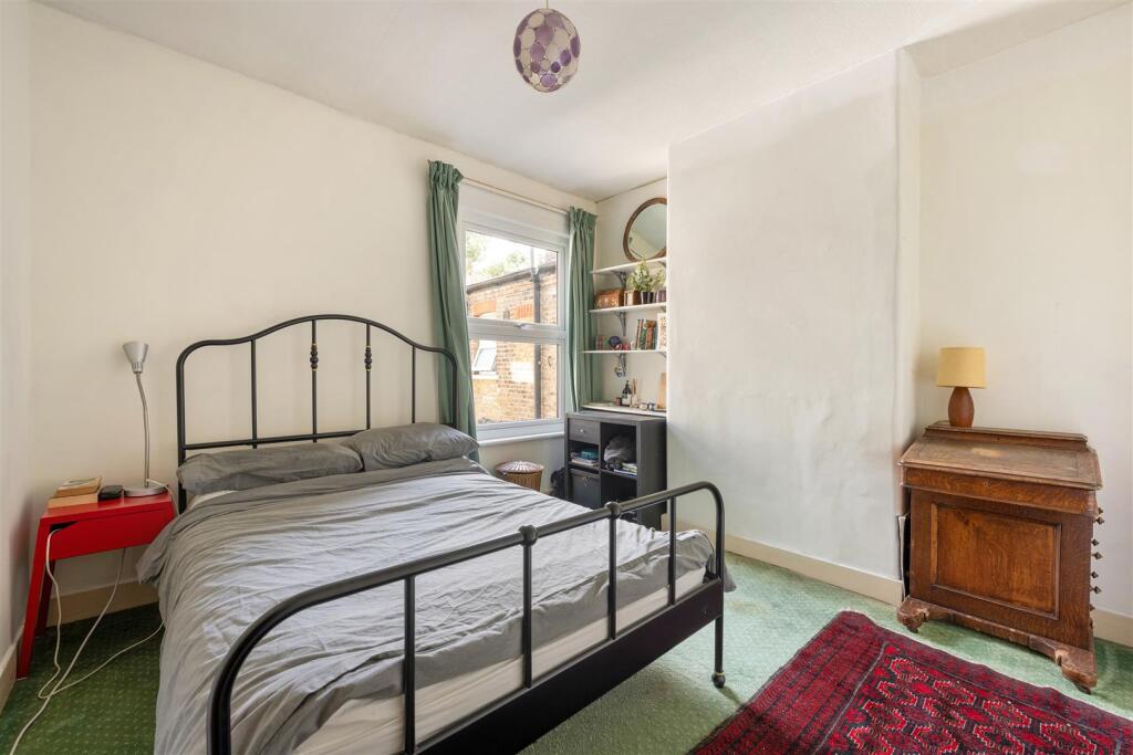 Brettenham Road, Walthamstow - View 4