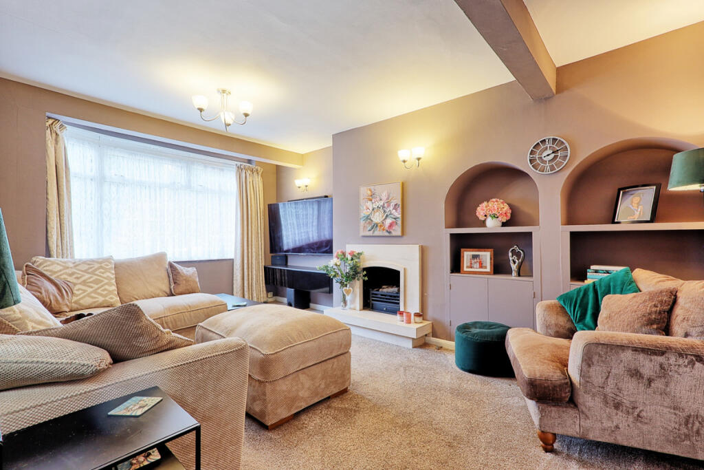 House in Romford - View 5