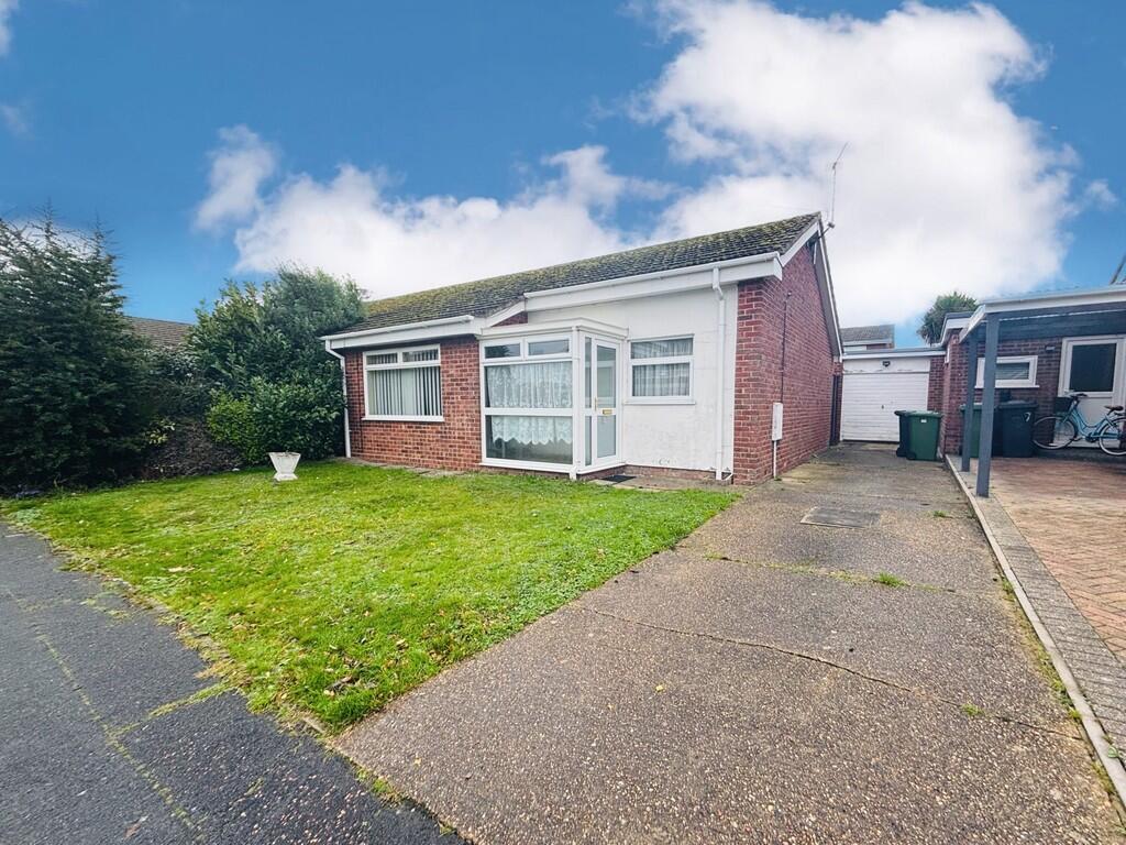 Main image of property: Lawnswood Drive, Caister-on-sea, Great Yarmouth