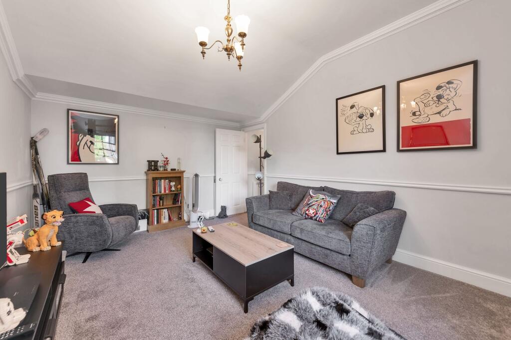 Apartment in Stevenage, Southill - View 2