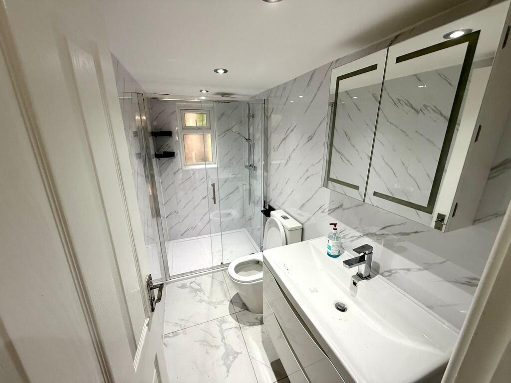 1 bedroom ground floor flat for rent