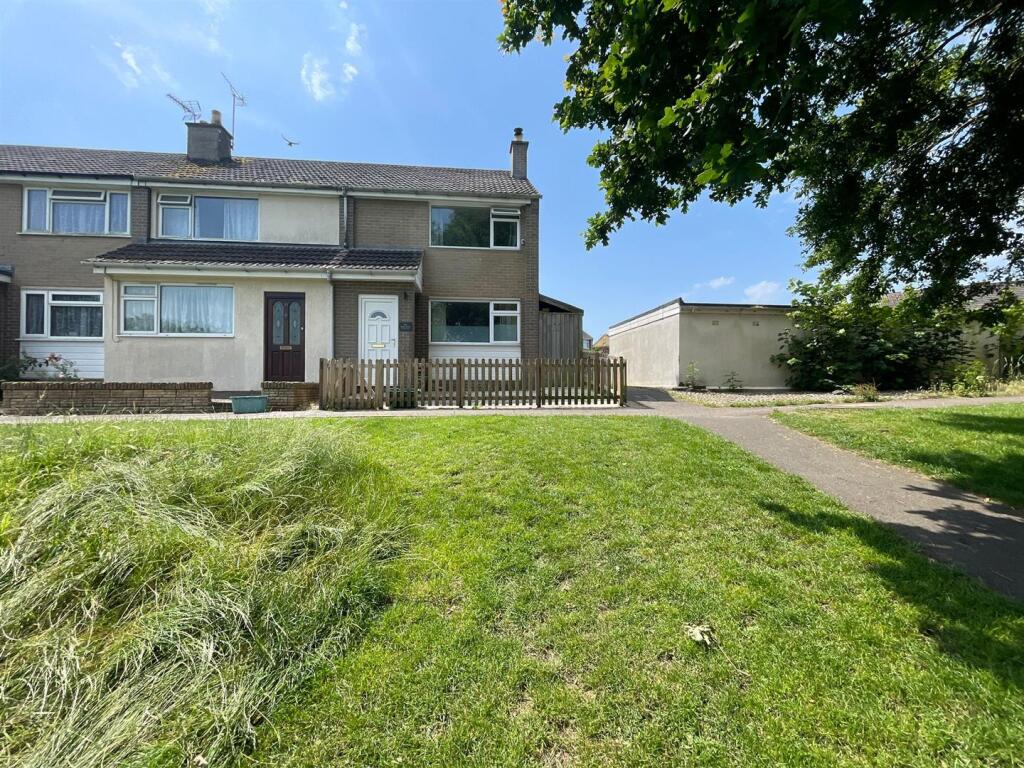 Main image of property: Park View, Crewkerne - VIEWING ADVISED