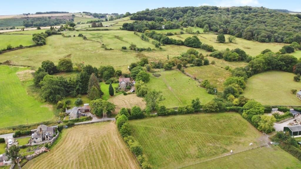 Thornhurst, Thorn House Lane, Wharncliffe Side, S35 photo 3