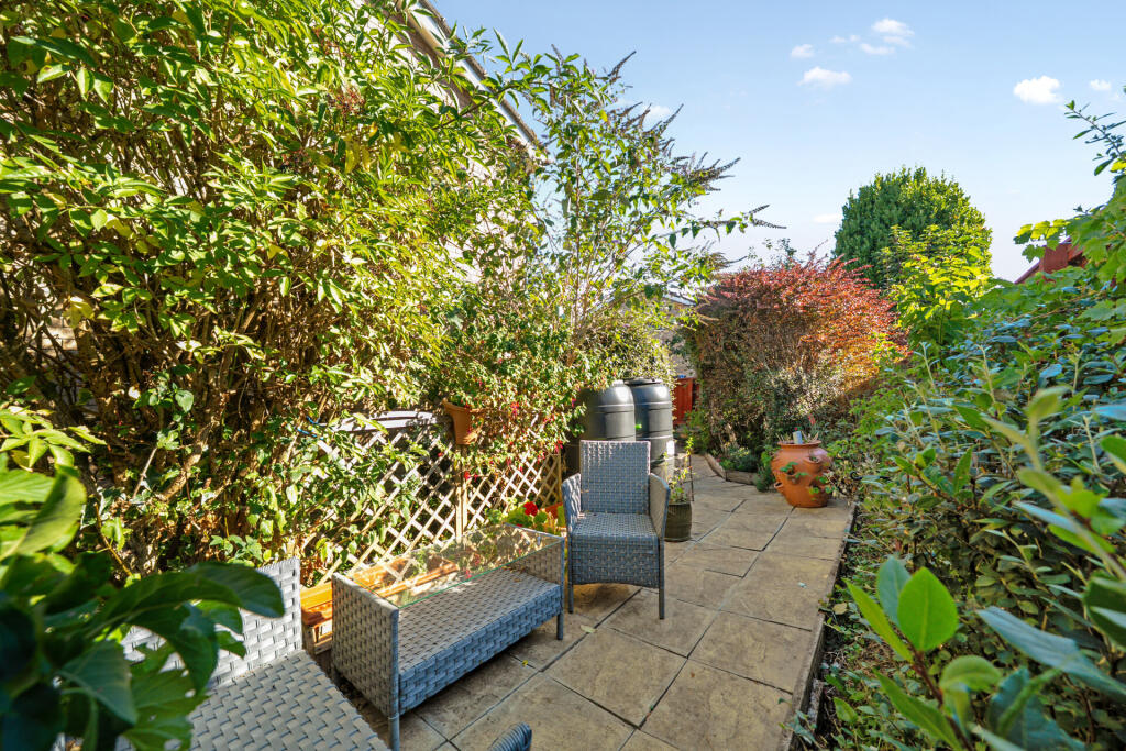 House in Plymouth - View 5