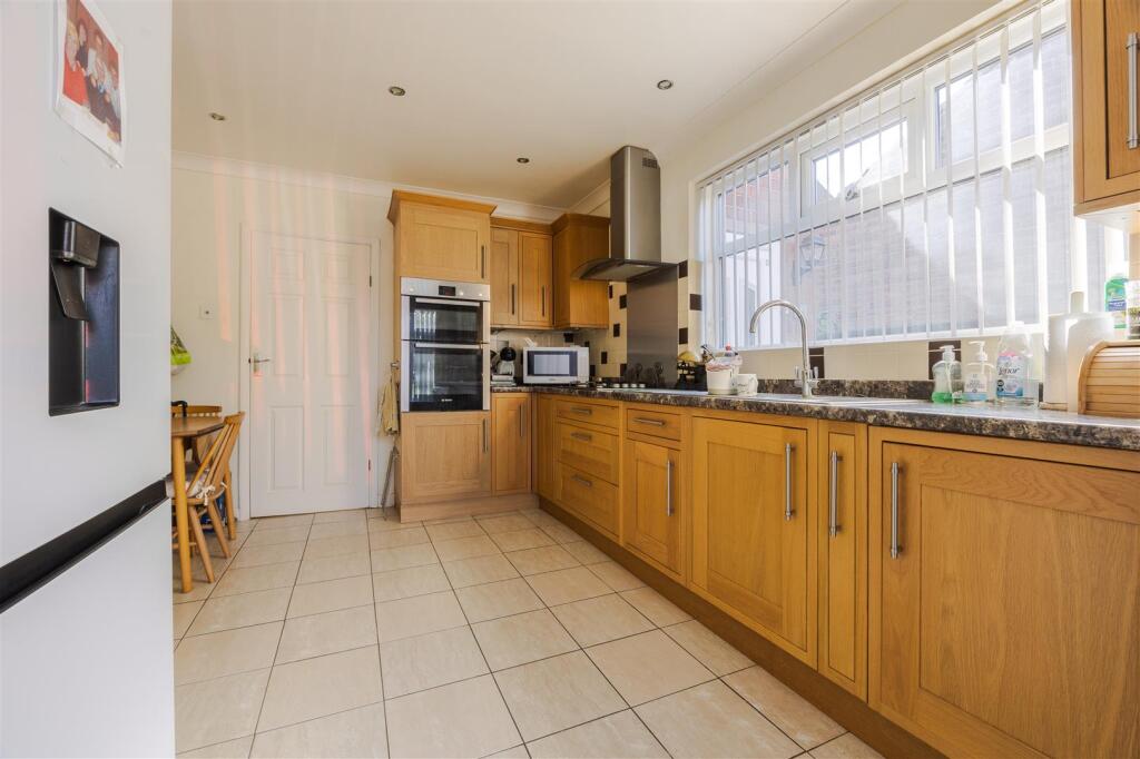 Dolman Crescent, Scunthorpe photo 4