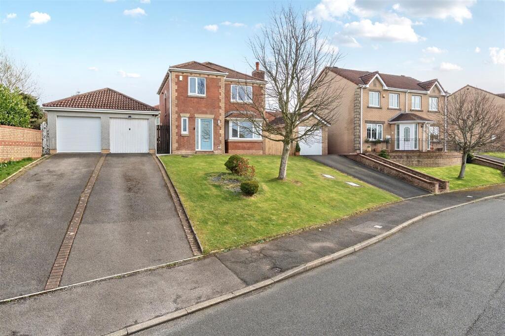 3-bed detached on Broom Bank, Whitehaven, CA28, £280,000
