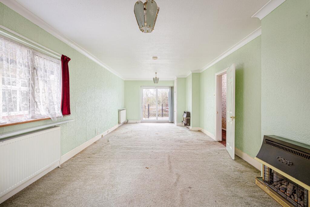 Kingsbridge Road, Bishop's Stortford, Hertfordshire, CM23 photo 2
