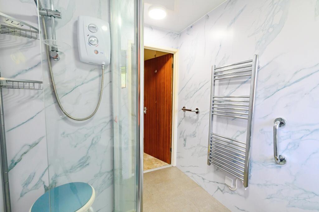Apartment in Bury, Greater Manchester - View 4