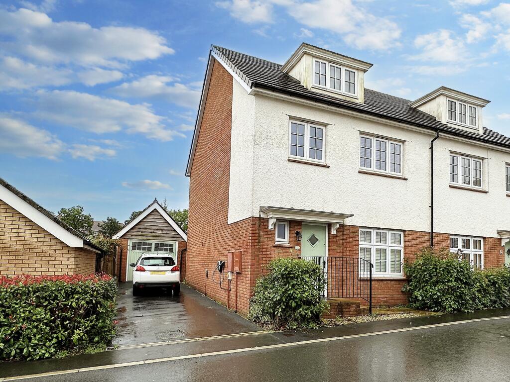 Main image of property: Hawkweed Close, Newton Abbot