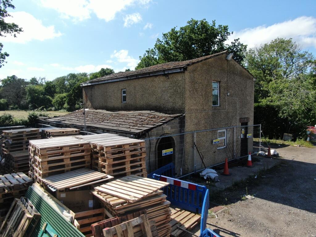 Photo 11
