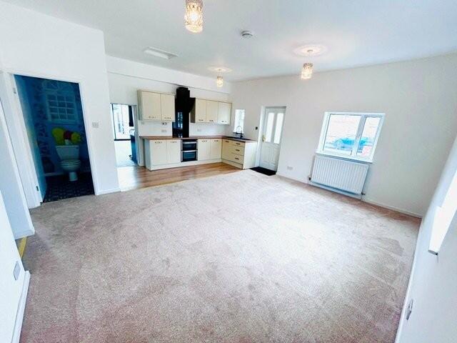 House in Llandudno, Kinmel Bay and Towyn - More