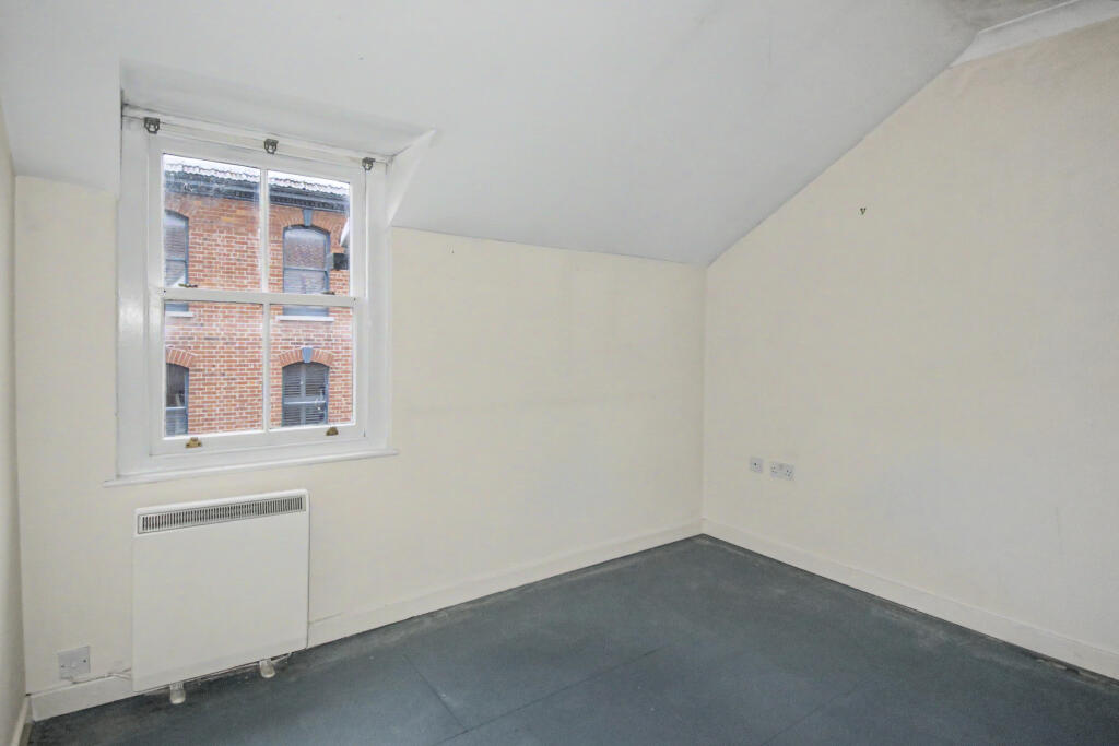 Apartment in Norwich - View 5