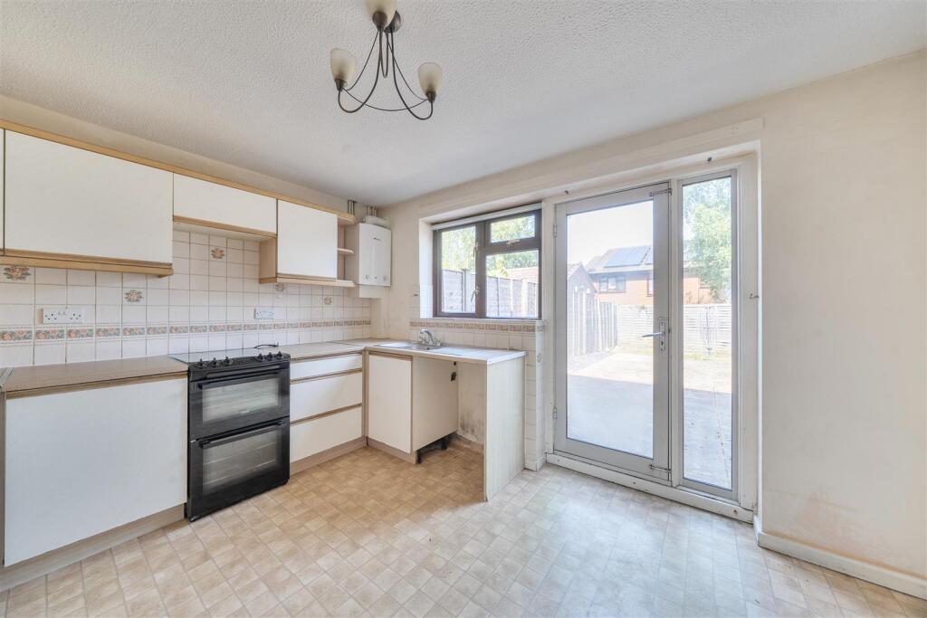 House in Dorchester - View 2