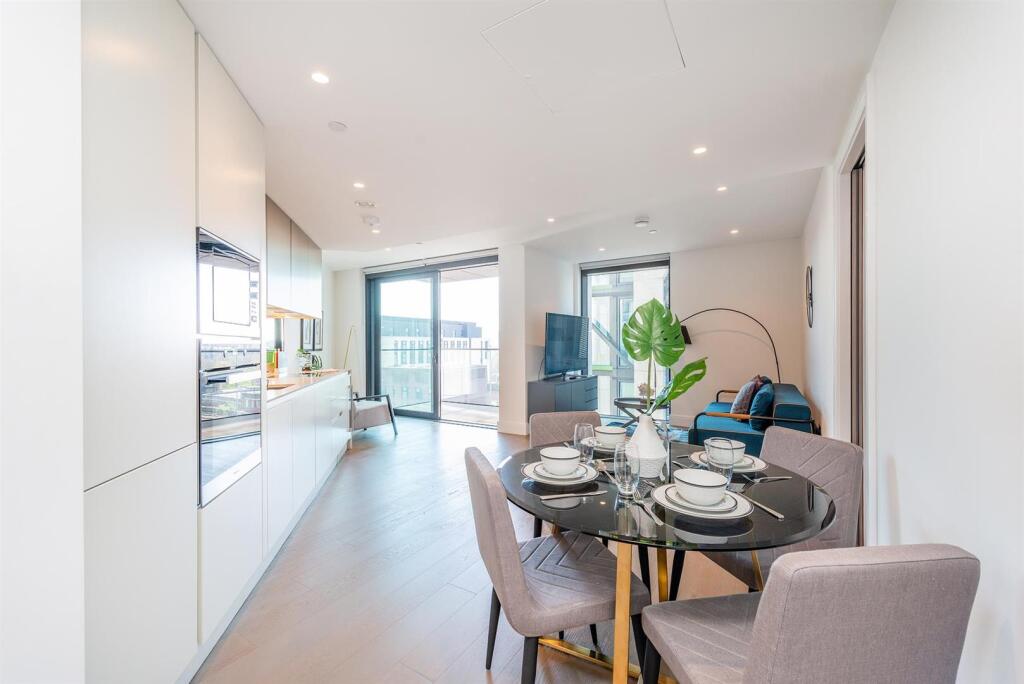 Main image of property: The Dumont, 27 Albert Embankment, Vauxhall, London, SE1