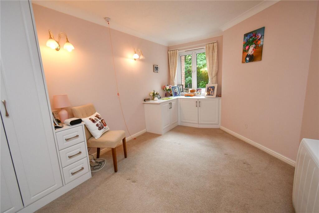 Apartment in Chester - View 4