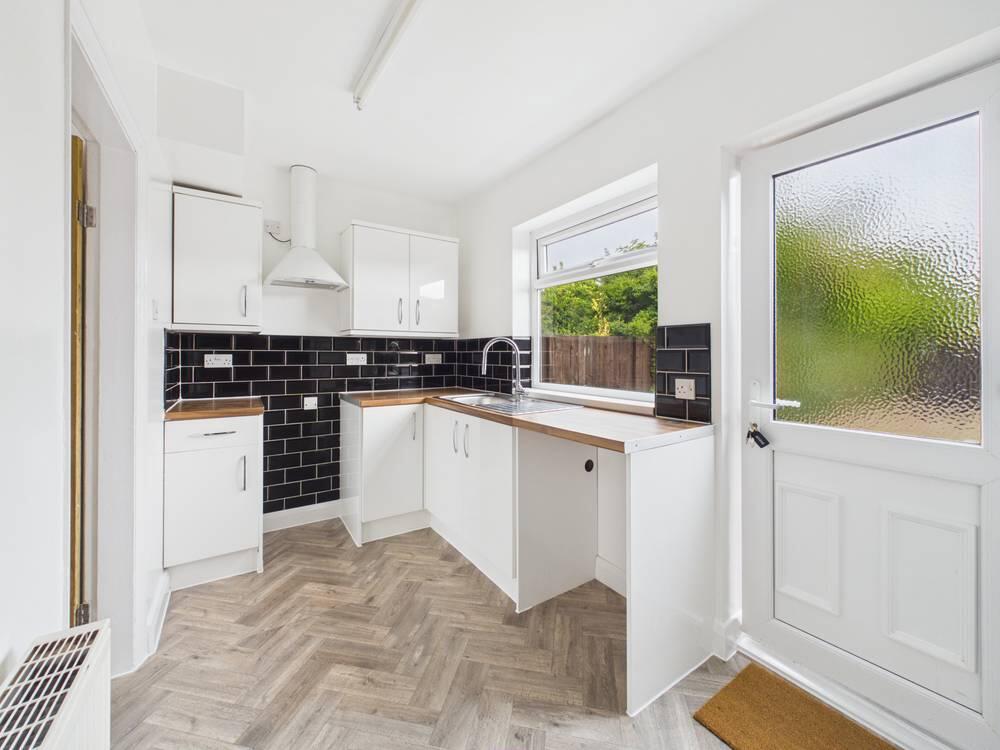 House in Hull, Garden Village - View 2