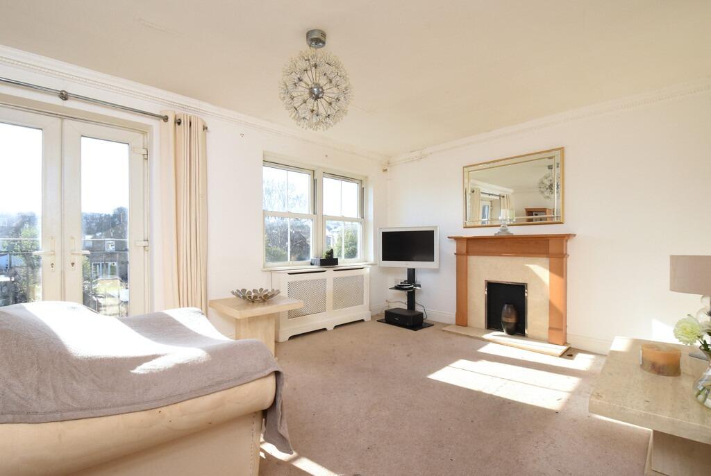 House in Bromley - View 4