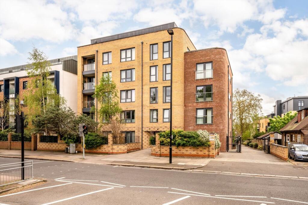 Main image of property: London Road, Isleworth