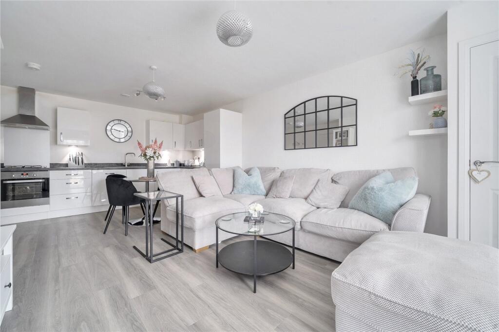 Apartment in Basingstoke and Deane, Basingstoke - View 3