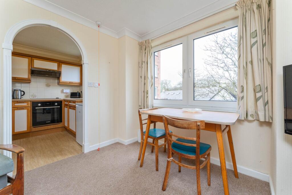 Apartment in Kilmacolm, Inverclyde - View 3