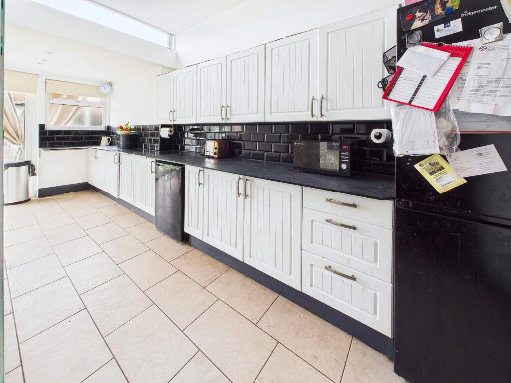 House in Cardiff, Canton - View 5